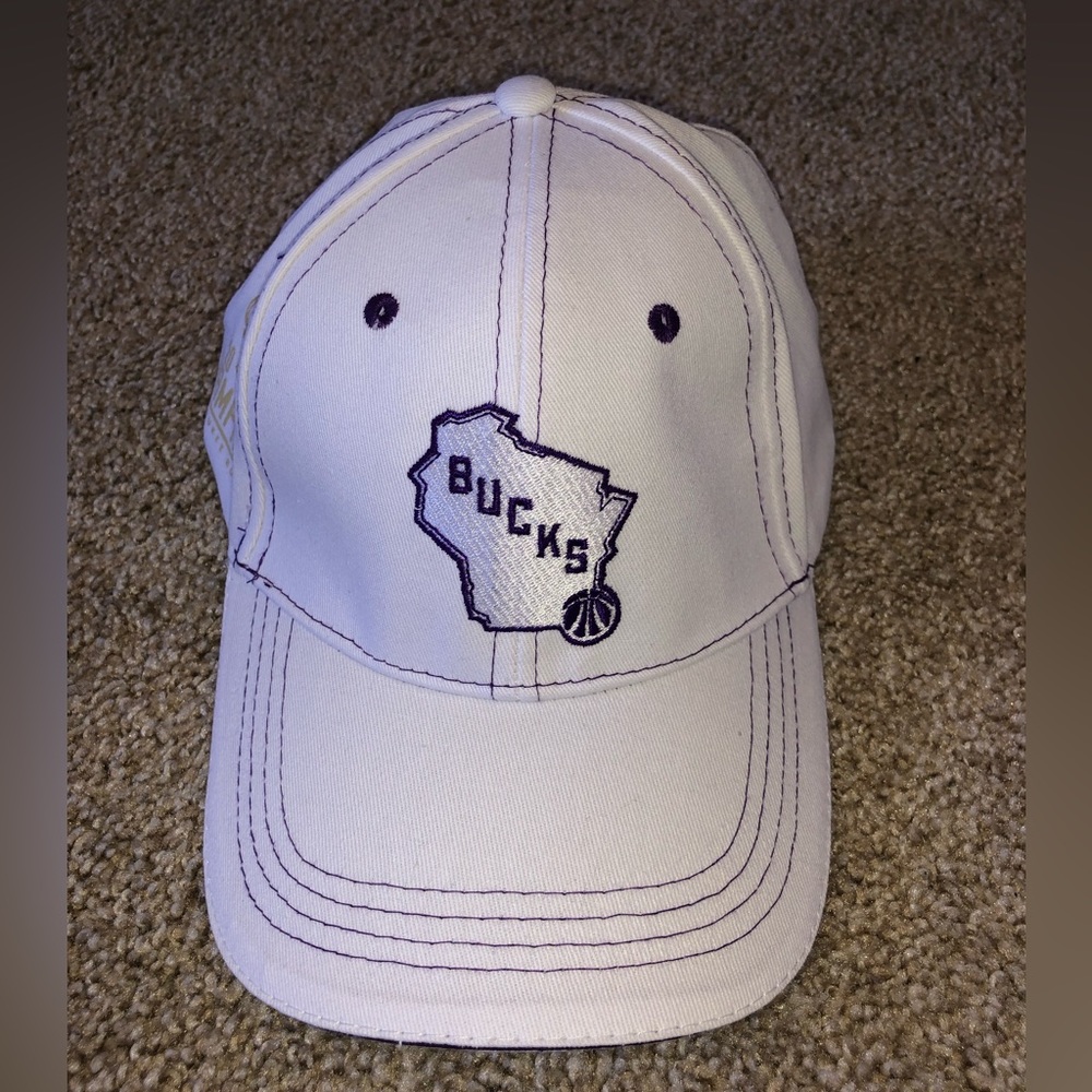 Pat Connaughton and Milwaukee Bucks Limited Edition Hat